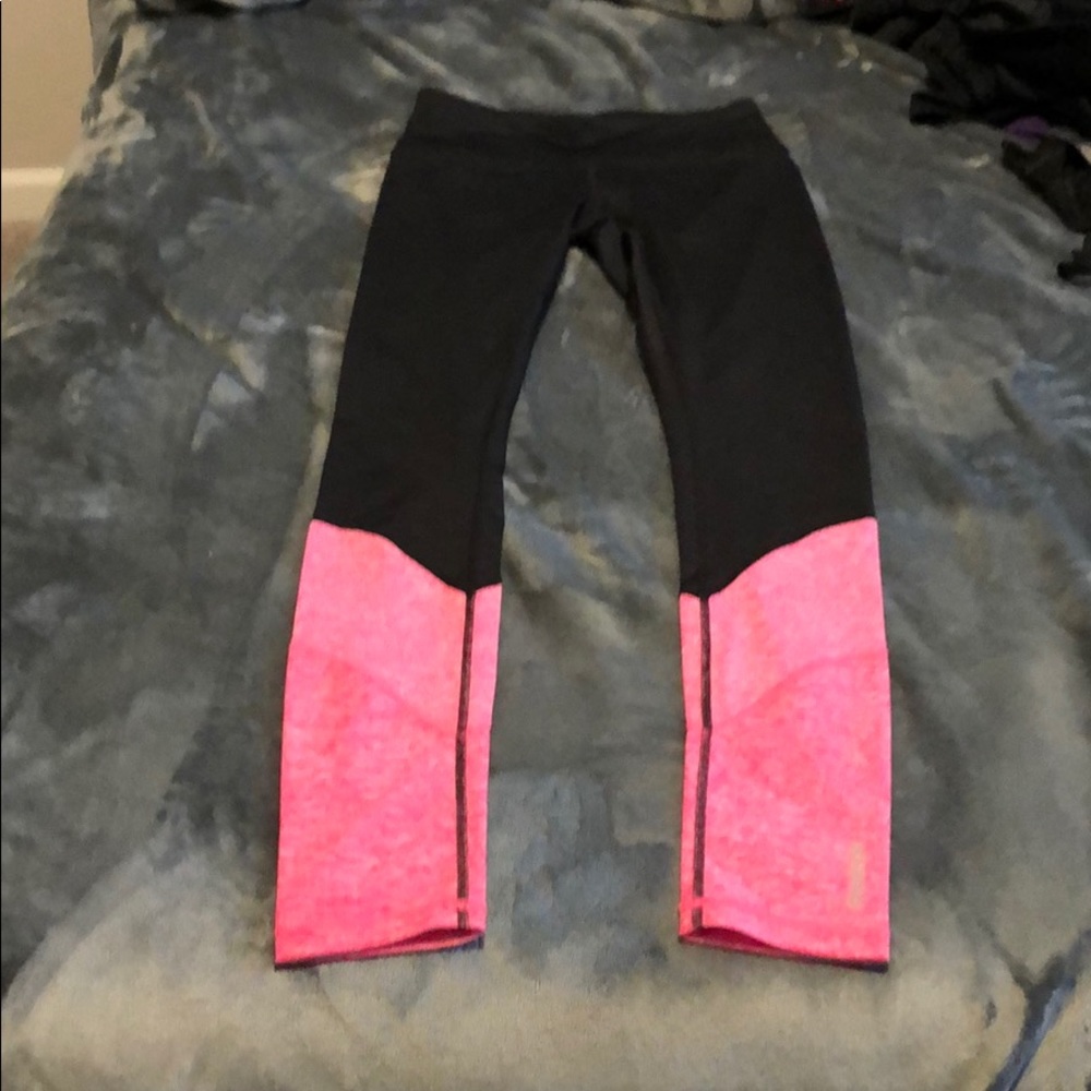 Reebok leggings/workout bottoms